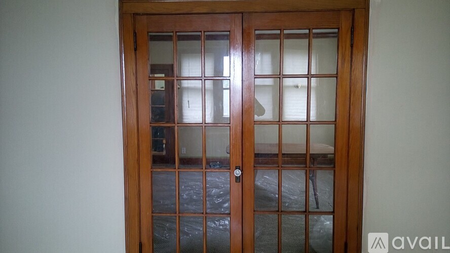 West 24th Street 3 Beds Apartment for Rent - Photo gallery 2