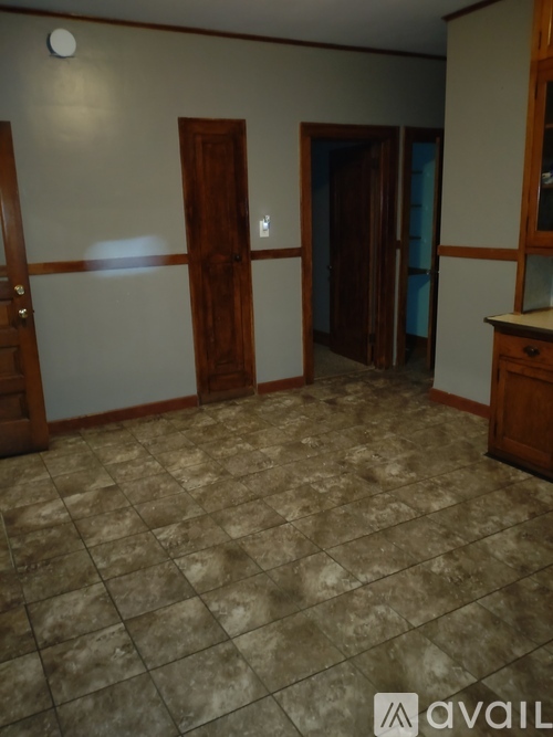 West 24th Street 3 Beds Apartment for Rent - Photo gallery 4