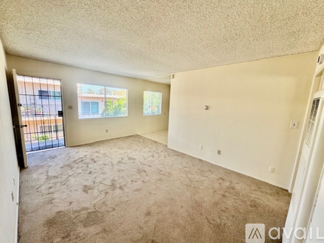 4652 East Mountain View Drive 1 Apartment for Rent - Photo gallery 4