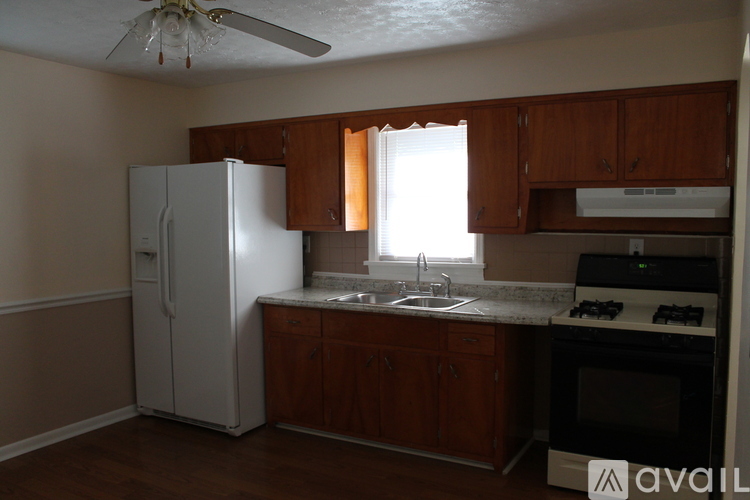 7182 Beechland Avenue 3 Beds Single Family Home for Rent - Photo gallery 3