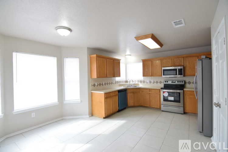 4712 Aspen Dr 3 Beds Single Family Home for Rent - Photo gallery 5