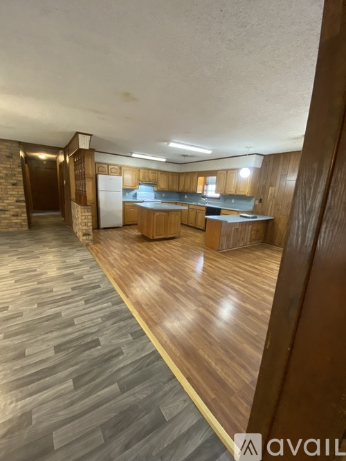 1898 Louisiana 3043 3 Beds Single Family Home for Rent - Photo gallery 3