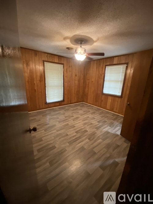 1898 Louisiana 3043 3 Beds Single Family Home for Rent - Photo gallery 4