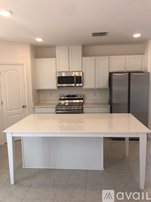 4112 Collegiate Blvd 3 Beds Townhouse for Rent - Photo gallery 5