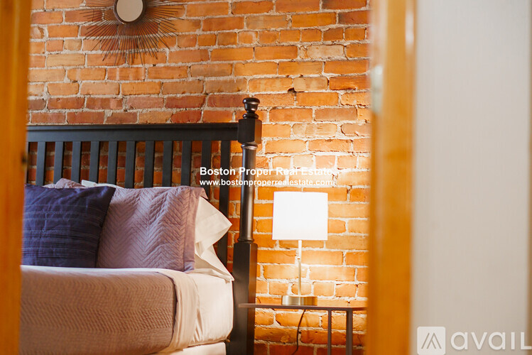 17 Garrison St 1 Apartment for Rent - Photo gallery 5