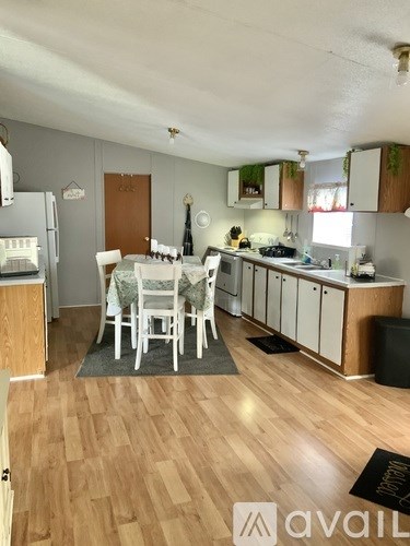 110 Grand Oaks Drive 4 Beds Apartment for Rent