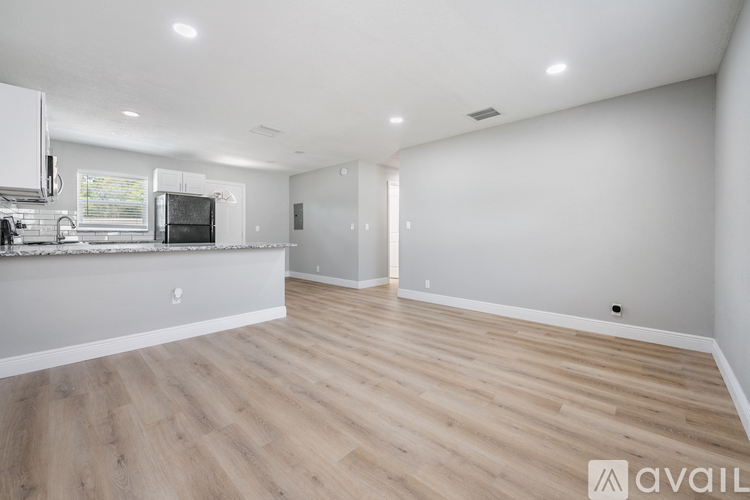 2642 South Dr 2 Beds Apartment for Rent - Photo gallery 5