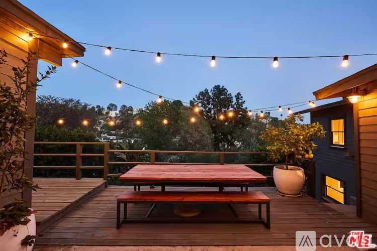 2597 Dearborn Dr 4 Beds Single Family Home for Rent - Photo gallery 3