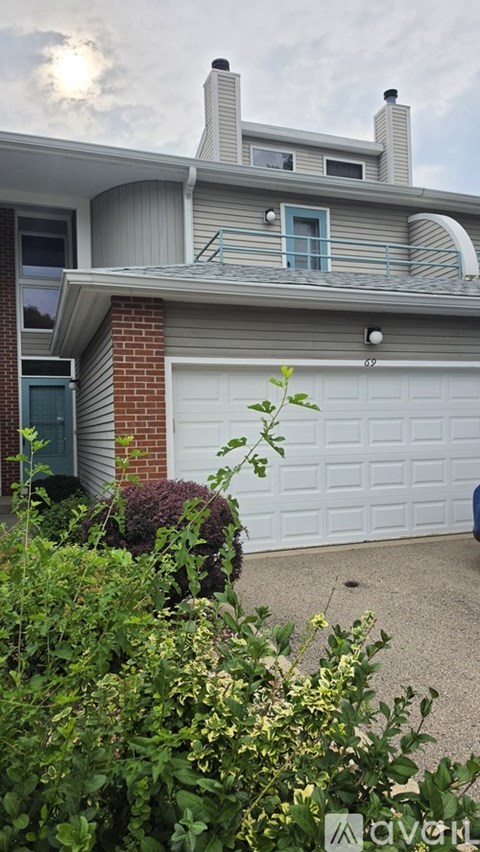 69 Ponwood Circle 2 Beds Apartment for Rent
