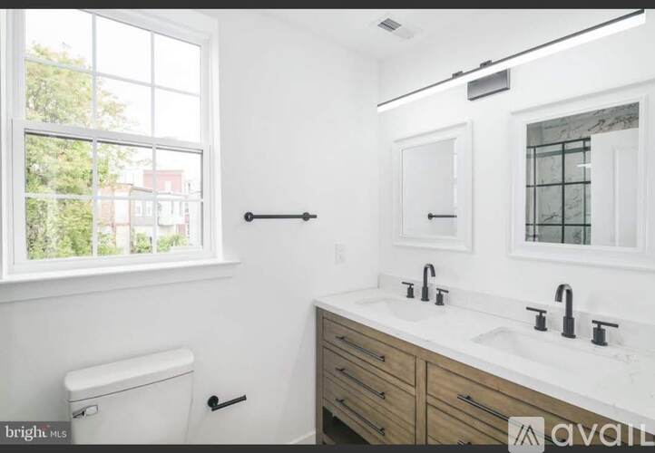 1870 N Marston St 5 Beds Single Family Home for Rent - Photo gallery 3
