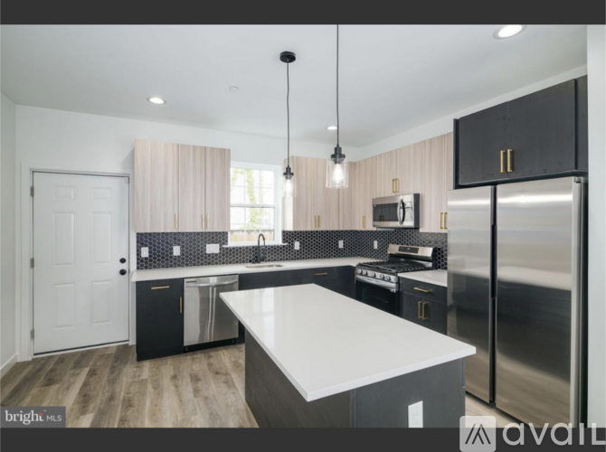 1870 N Marston St 5 Beds Single Family Home for Rent - Photo gallery 5