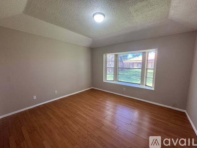 900 E Dallas Ave 3 Beds Apartment for Rent - Photo gallery 5