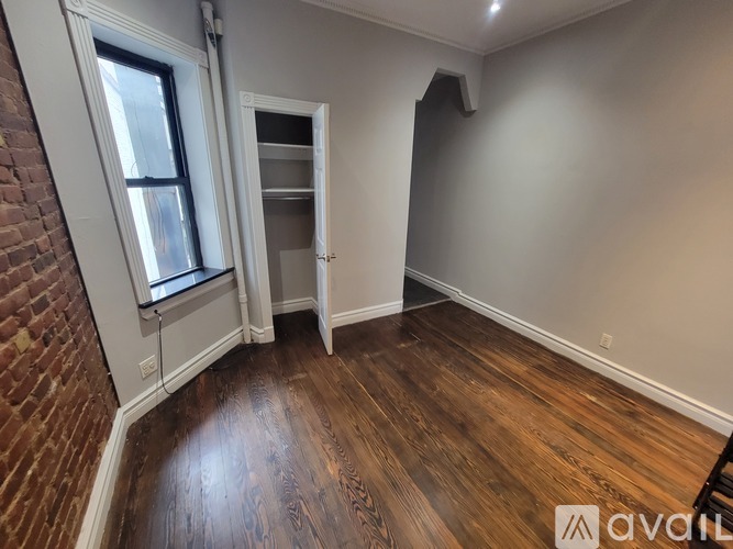 221 East 23rd St 2 Beds Apartment for Rent - Photo gallery 3