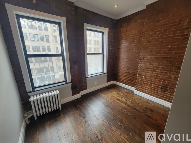 221 East 23rd St 2 Beds Apartment for Rent - Photo gallery 4
