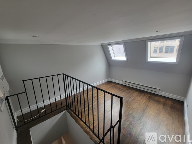 221 East 23rd St 2 Beds Apartment for Rent - Photo gallery 5