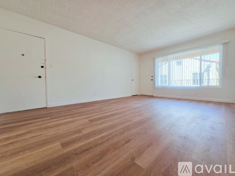 830 S Crenshaw Blvd 2 Beds Apartment for Rent
