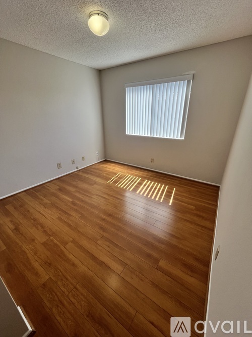 636 E Verdugo Ave 2 Beds Apartment for Rent - Photo gallery 2