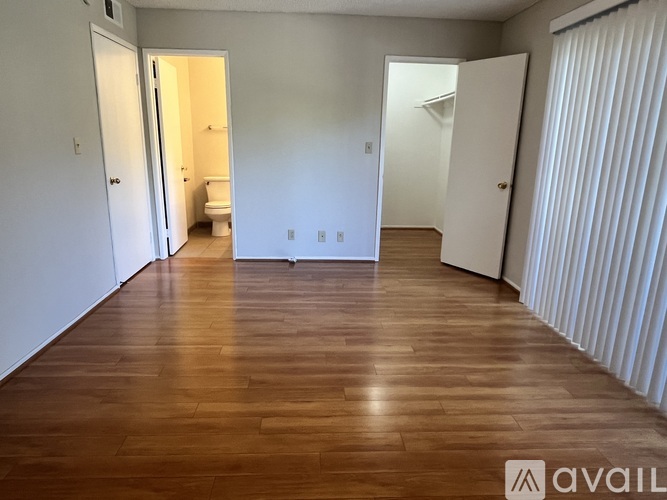 636 E Verdugo Ave 2 Beds Apartment for Rent - Photo gallery 4
