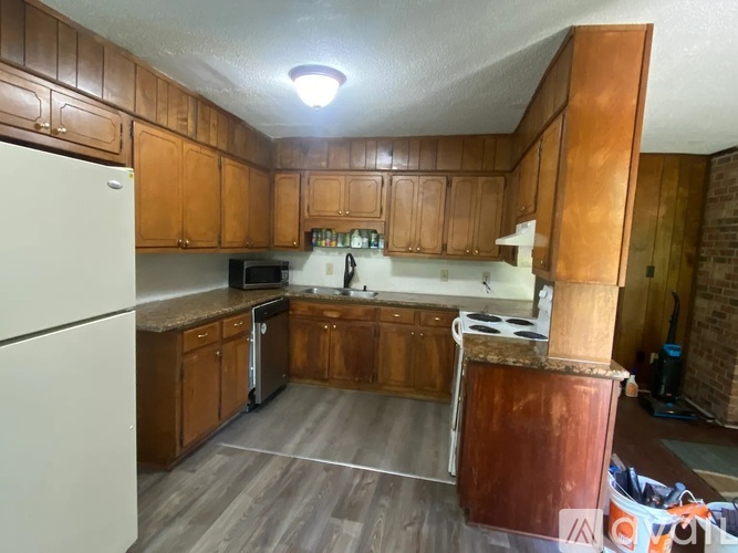 1434 Al Seier Road 3 Beds Townhouse for Rent - Photo gallery 5