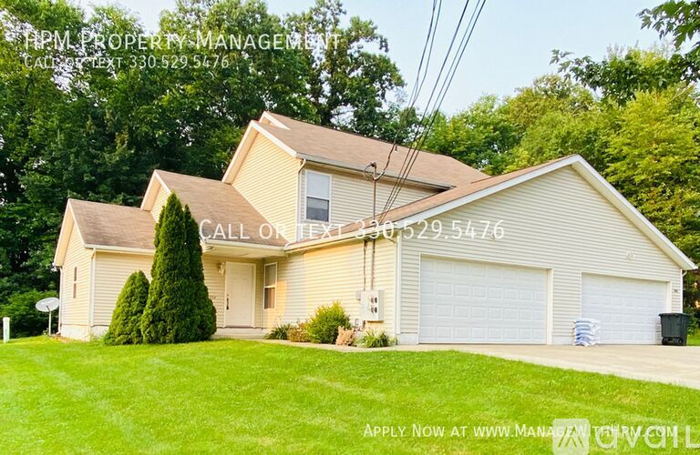 3003 Thornton St NW 3 Beds Apartment for Rent - Photo gallery 1
