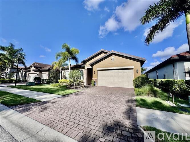 380 Maraviya Blvd 3 Beds Single Family Home for Rent - Photo gallery 2
