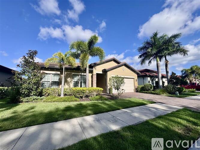 380 Maraviya Blvd 3 Beds Single Family Home for Rent - Photo gallery 3