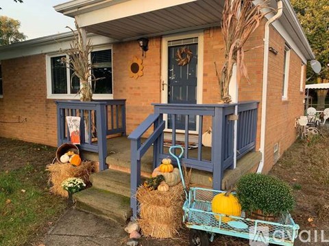 2386 Crescent Lake Road 3 Beds Apartment for Rent