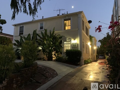 5770 West Olympic Boulevard 2 Beds Apartment for Rent