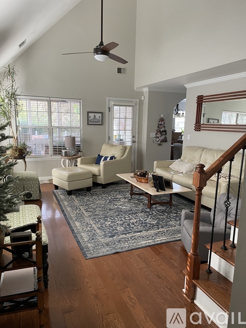 823 Harbor Place Drive 3 Beds Single Family Home for Rent - Photo gallery 5