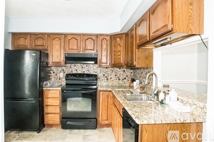 9578 Canterbury Riding 3 Beds Single Family Home for Rent - Photo gallery 3