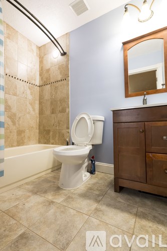 9578 Canterbury Riding 3 Beds Apartment for Rent