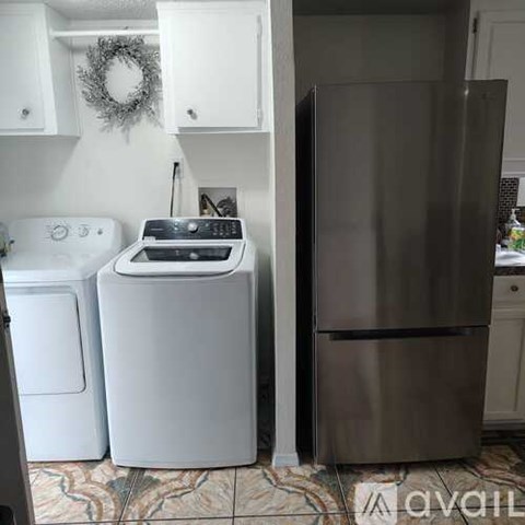 7494 Charlin Parkway 2 Beds Apartment for Rent