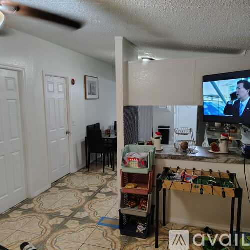7494 Charlin Parkway 2 Beds Single Family Home for Rent - Photo gallery 5