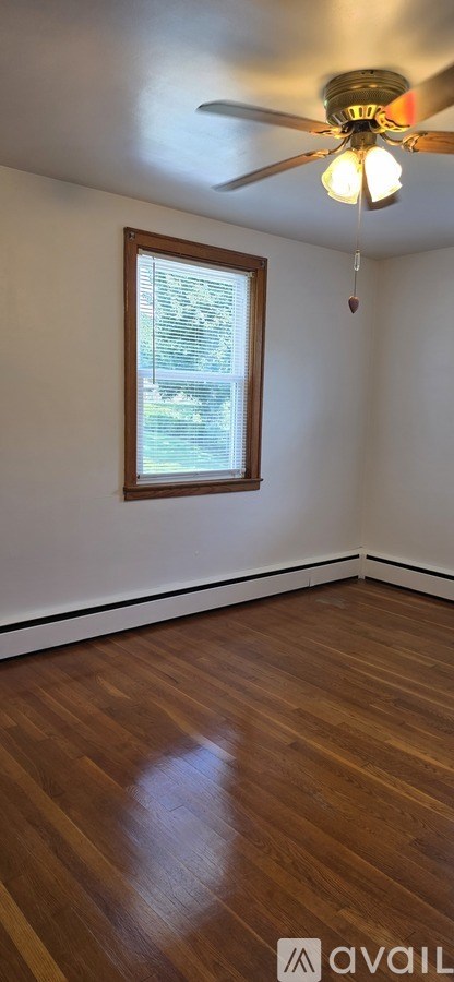 371 Nottingham Rd 2 Beds Apartment for Rent