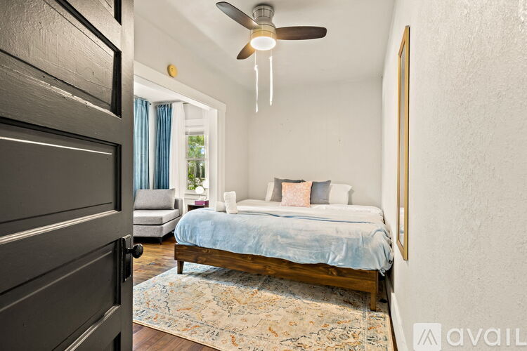 1013 5th St N 2 Beds Apartment for Rent - Photo gallery 5