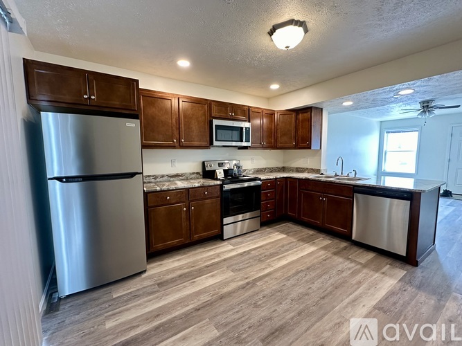 34 Circuit Street 3 Beds Apartment for Rent - Photo gallery 3