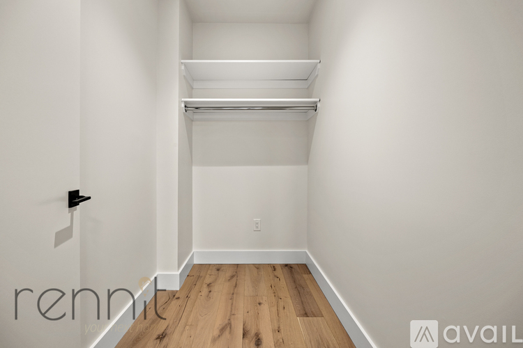 2404 Cortelyou Rd 160 Beds Apartment for Rent - Photo gallery 1