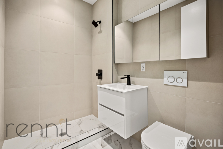 2404 Cortelyou Rd 160 Beds Apartment for Rent - Photo gallery 2