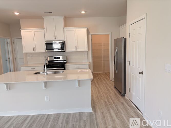 13138 Bristlehead Way 5 Beds Single Family Home for Rent - Photo gallery 3