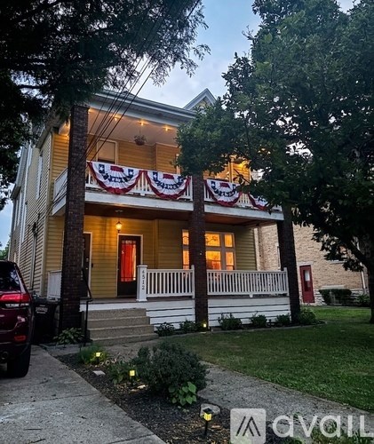 4512 Ashland Avenue 3 Beds Apartment for Rent
