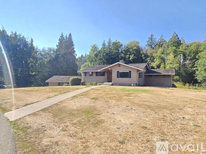 5893 Northwest Drive 4 Beds Single Family Home for Rent - Photo gallery 1
