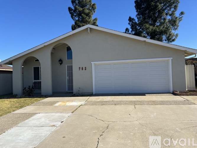 762 Alpine Ave 3 Beds Single Family Home for Rent - Photo gallery 1