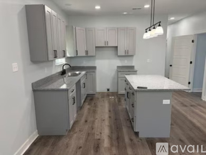2584 Tutwiler Ave 3 Beds Single Family Home for Rent - Photo gallery 4