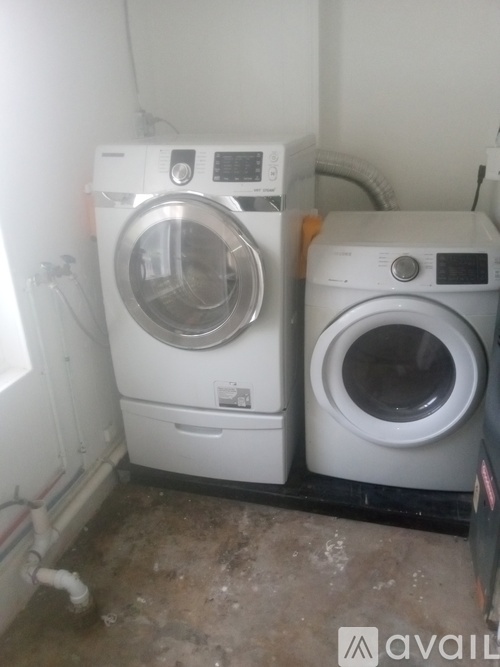 97 North Hulbert Street 2 Beds Single Family Home for Rent - Photo gallery 5
