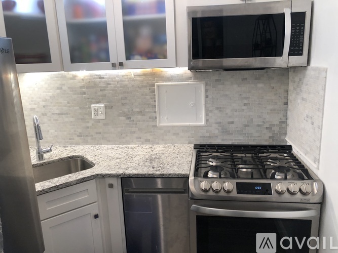 300 M Street Southwest Studio Condo for Rent - Photo gallery 3