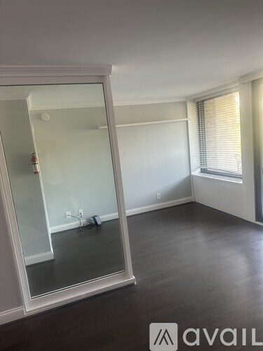 300 M Street Southwest Studio Condo for Rent - Photo gallery 4