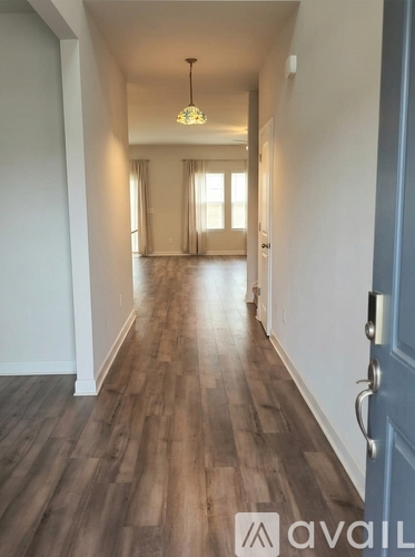 13022 Kenworth Rd 5 Beds Single Family Home for Rent - Photo gallery 2