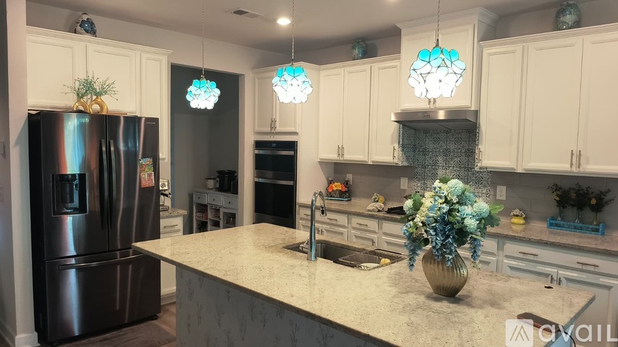 13022 Kenworth Rd 5 Beds Single Family Home for Rent - Photo gallery 4