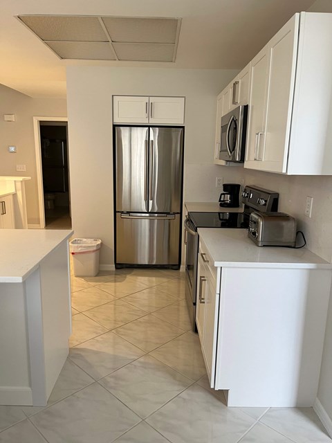 679 Wiggins Lake Dr #101 2 Beds Apartment for Rent