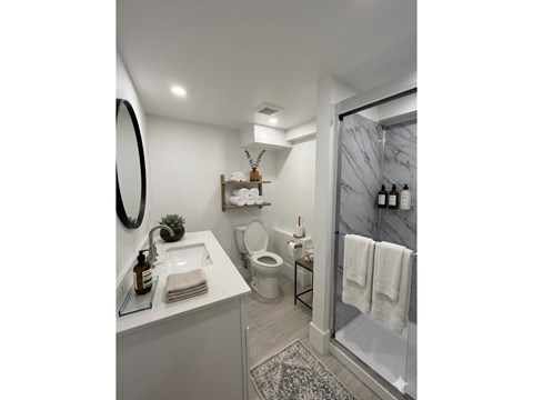 9L 9452 FLETCHER STREET, Chilliwack Proper East 2 Beds Apartment for Rent